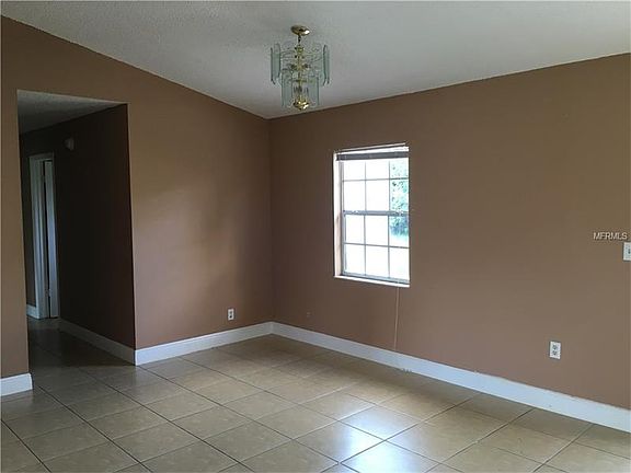 4th image of 135 Acapulco Dr
