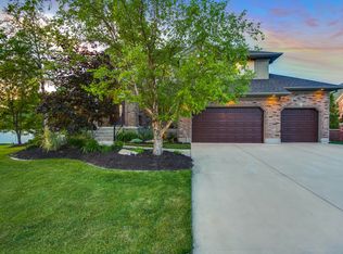 1327 E Nashi Ln, Draper, UT 84020