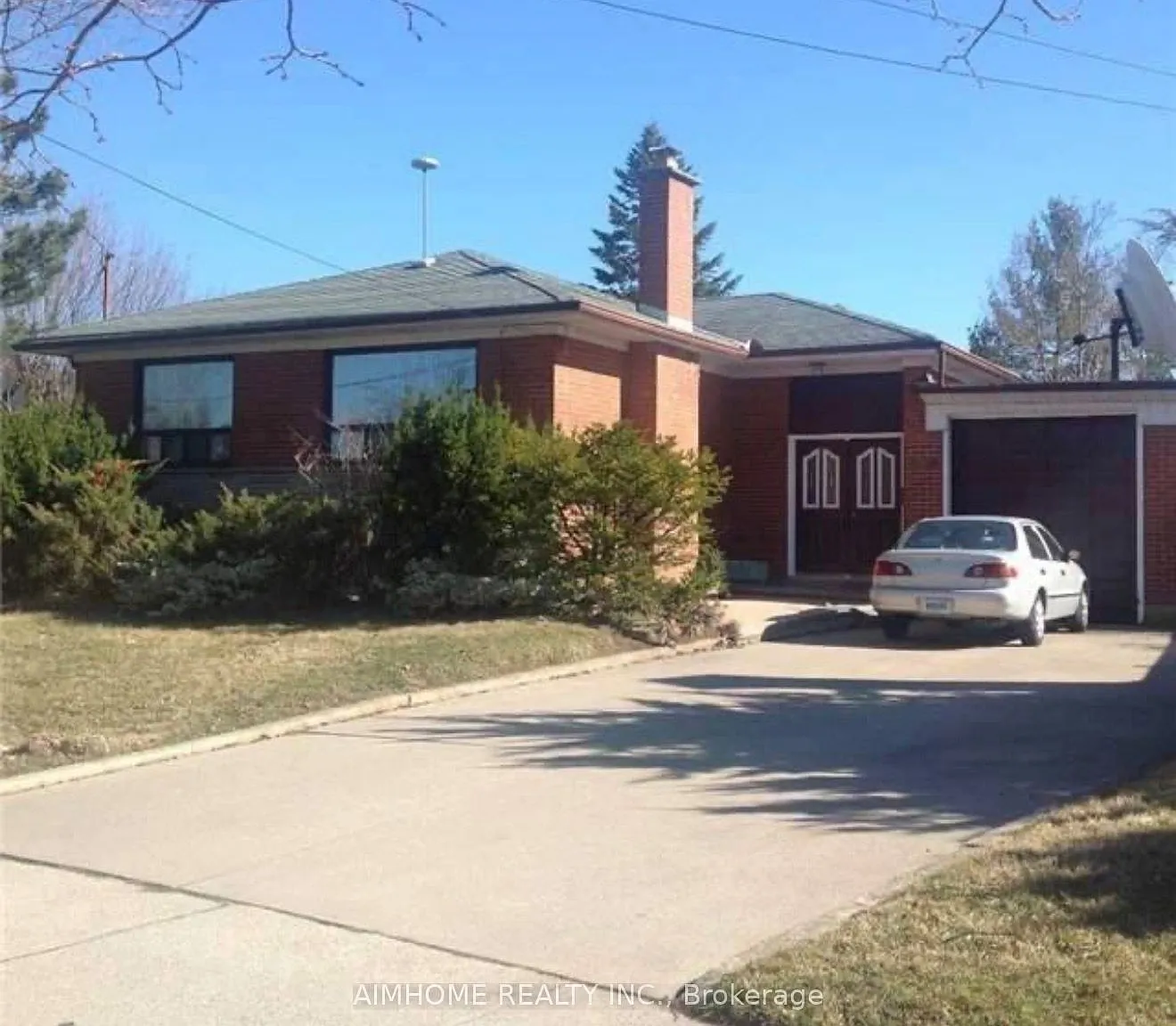 3 bed, $2,430 — Photo 1