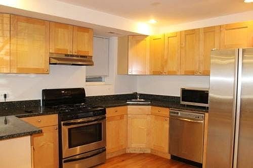 2nd image of 3839 N Wayne Ave #G