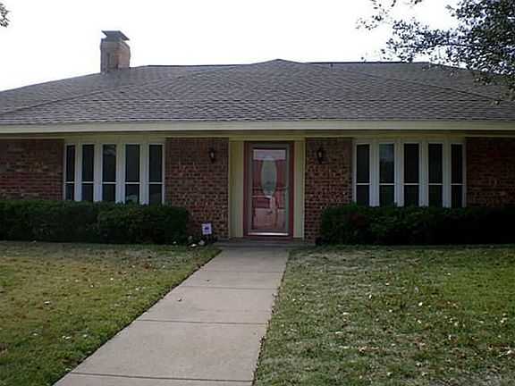 2nd image of 1042 Quail Run
