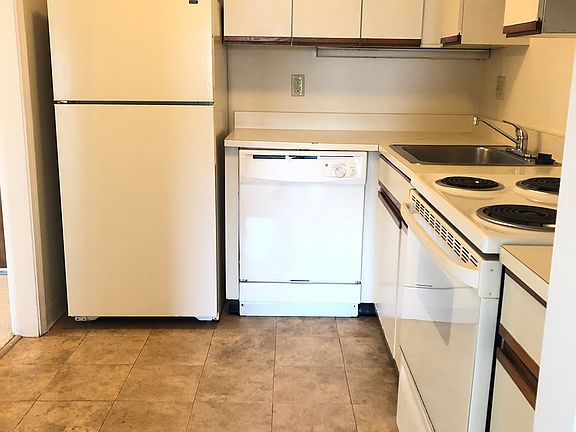2nd image of 50 Farwell St #55/15