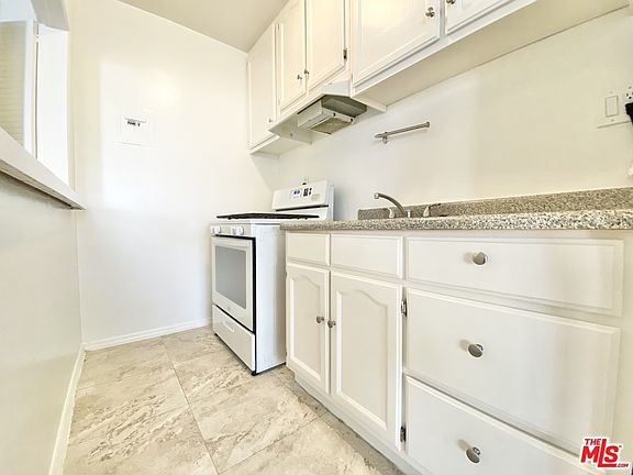 5th image of 8106 Norton Ave #1A