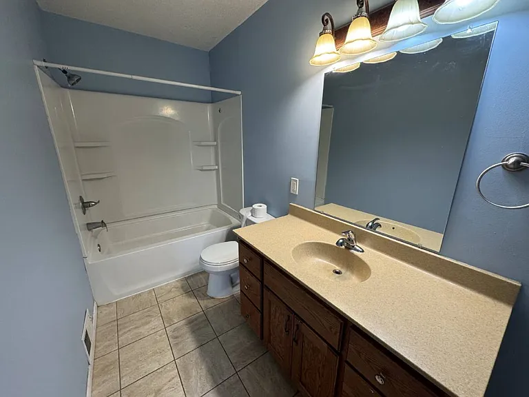 1518 Park Ave — Photo 7