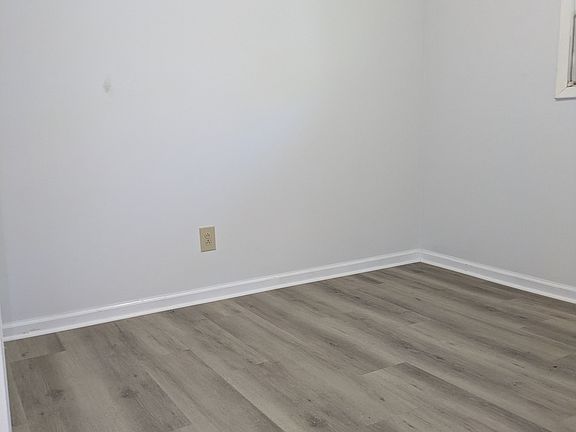 5th image of 1407 Colony Park Dr #B-6