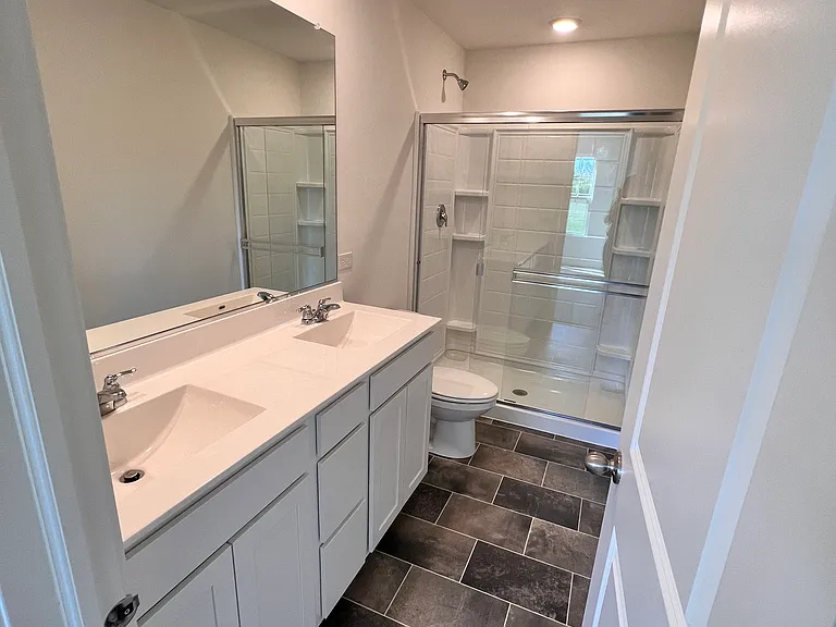 2491 Bella Dr — Photo 8