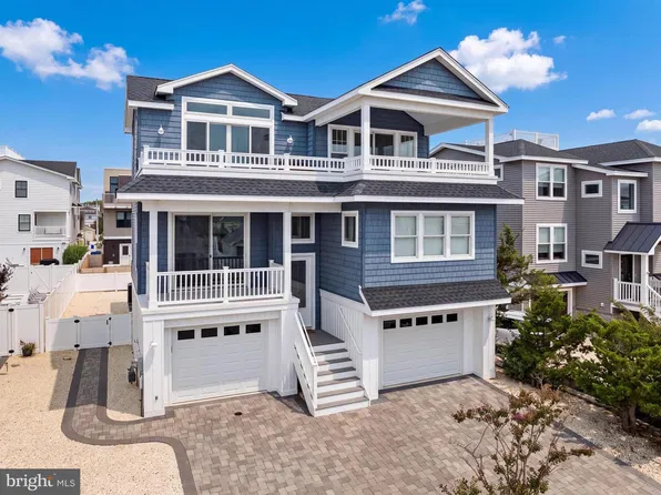 266 N 13th St, Beach Haven, NJ 08008