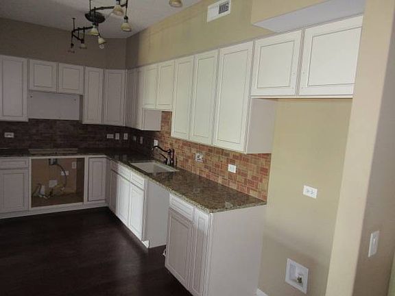 4th image of 50 S Greeley St APT 309