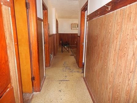3rd image of 1115 W Tahlequah Ave