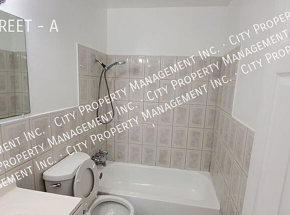 5th image of 675 D St APT A