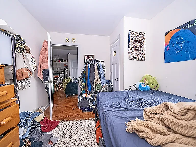 960 Willoughby Ave #2R — Photo 9