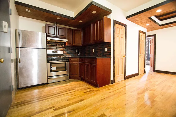 Rented by Nooklyn NYC LLC | media 38