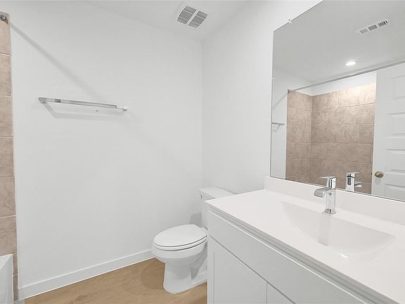5th image of 4975 Edgewood Drive