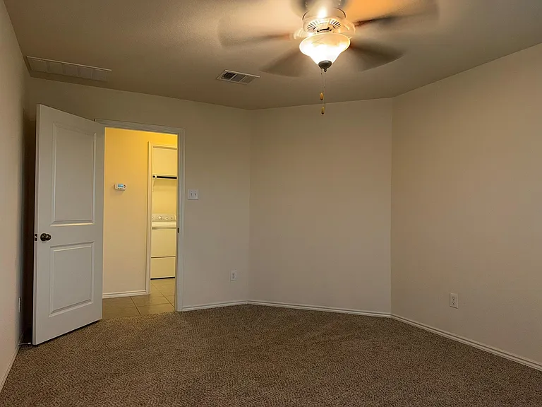 344 Circle Way #35E — Photo 11