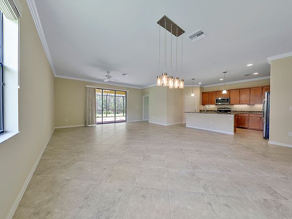 5th image of 9540 River Otter Dr