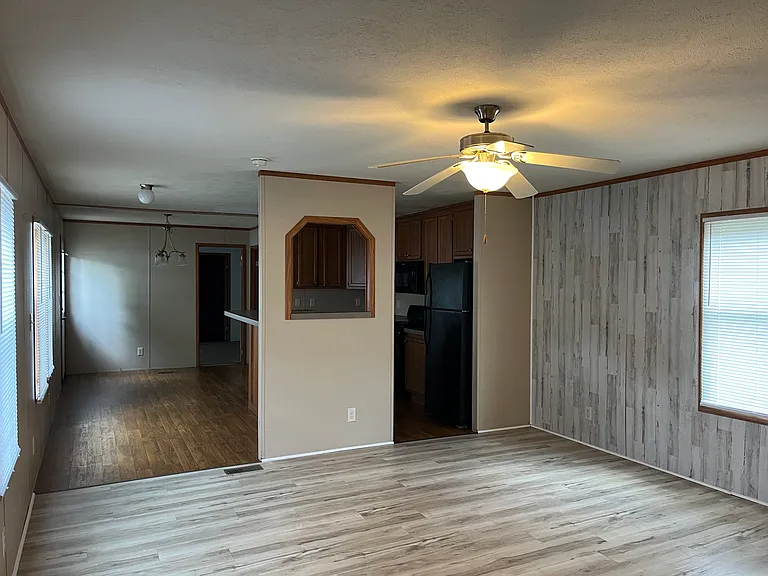 3951 S Mentor Ave #29 — Photo 6