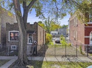 3041 W Flournoy St, Chicago, IL 60612
