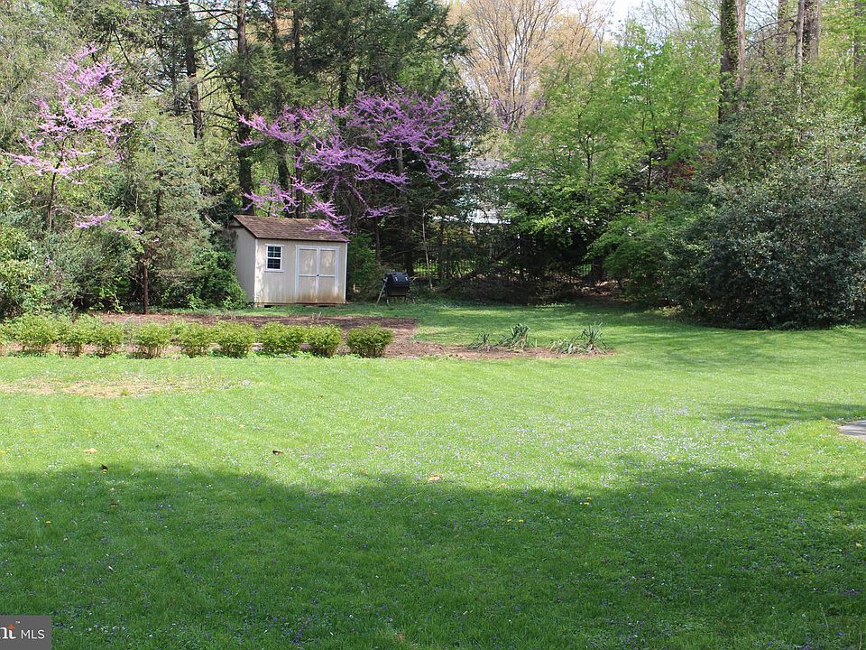 1st image of 6450 Lily Dhu Ln
