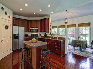 54 Chadwick Mnr, Fairport, NY 14450