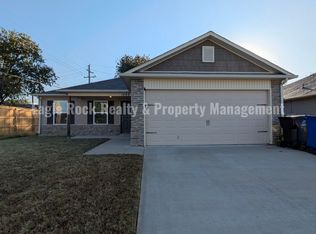 1409 S 31st St, Broken Arrow, OK 74014