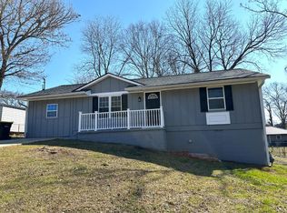 109 Sunset Ln, Newnan, GA 30263