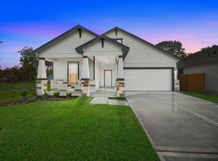 400 Bryan Way, Angleton, TX 77515