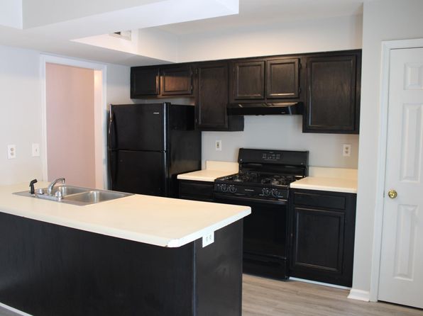 503 Randolph St