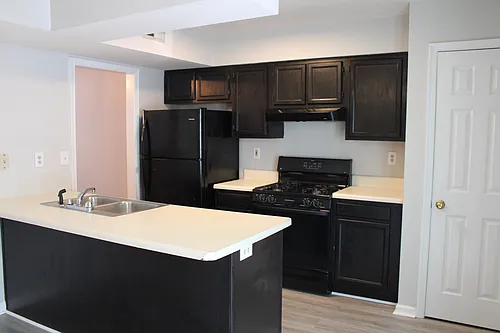 503 Randolph St Photo 1