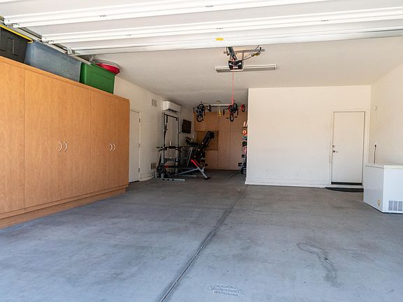4th image of 14719 N 151ST Drive