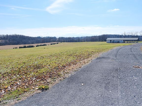 3rd image of 1148 8th Street Dr
