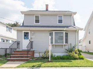 212 Madison Ave, Franklin Square, NY 11010