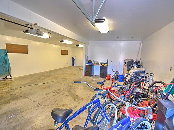 3rd image of 10166 Harbor Dr