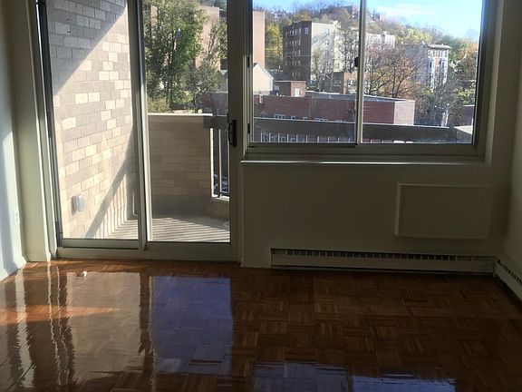 3rd image of 0 Glenwood Ave #5
