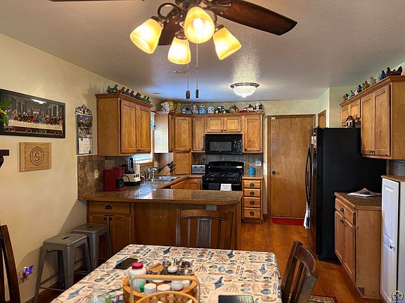 4th image of 3431 NW 38th Ter