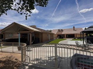 39481 Mountain View Rd, Yermo, CA 92398