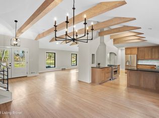 2201 River Bluff Rd, Indian Hills, KY 40207