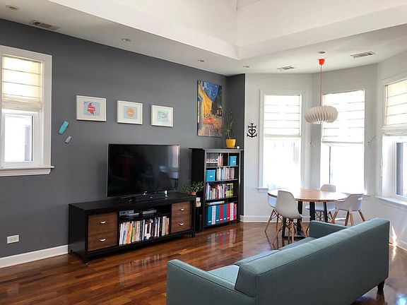 2nd image of 561 W Briar Pl APT 304