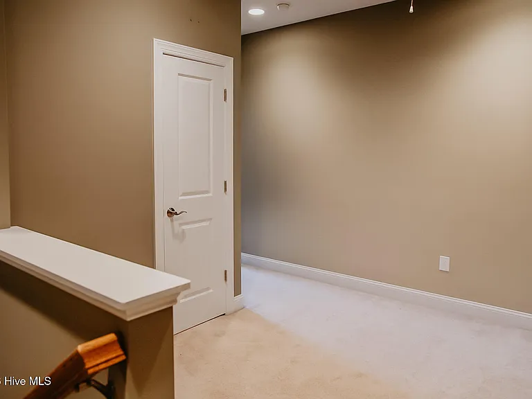38 Elk Ridge Ln — Photo 22