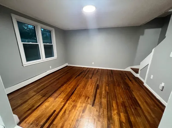 26 Mount Washington Dr, Clifton, NJ 07013