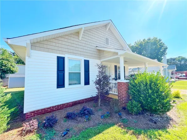 108 Snipe Street, Kannapolis, NC 28081