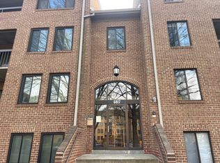 5817 Edson Ln, Rockville, MD 20852