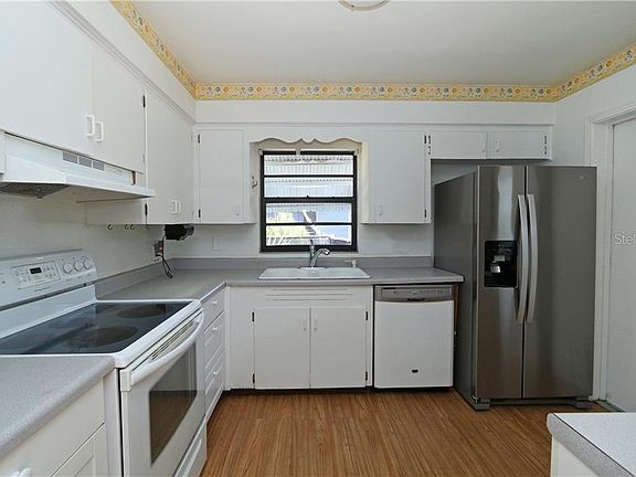 5th image of 1518 Catalpa Ln
