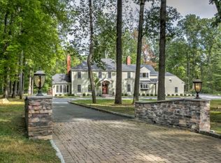 17 N Gate Rd, Mendham, NJ 07945