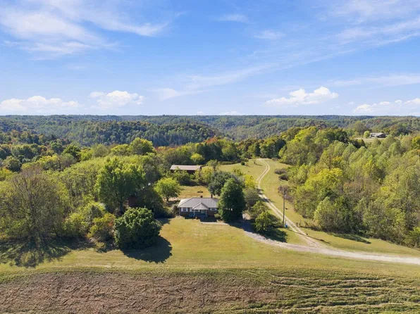 63 Rollins Ln, Woodbury, TN 37190