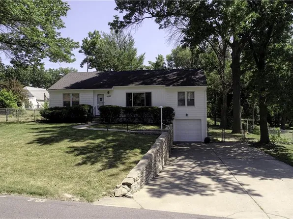4727 Wood Ave, Kansas City, KS 66102