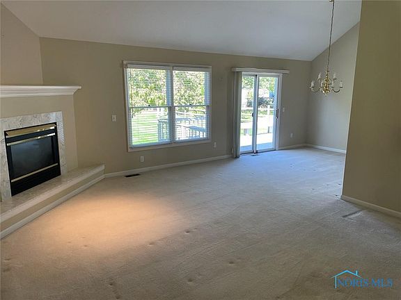 4th image of 8032 Lea Ct