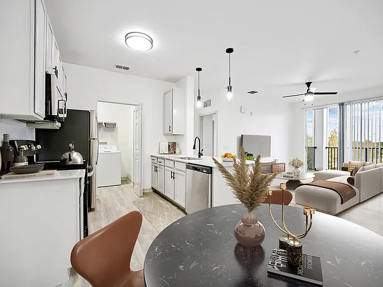 B2 U Interior Apartment
