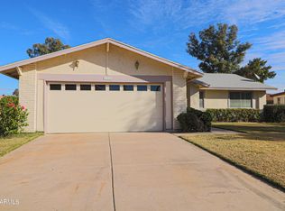 654 Leisure World, Mesa, AZ 85206