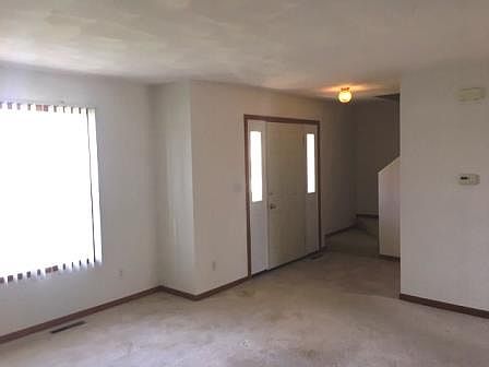 3rd image of 5480 Bastian Blvd
