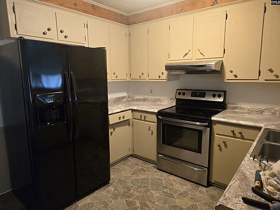 2nd image of 3405 Padgett Rd
